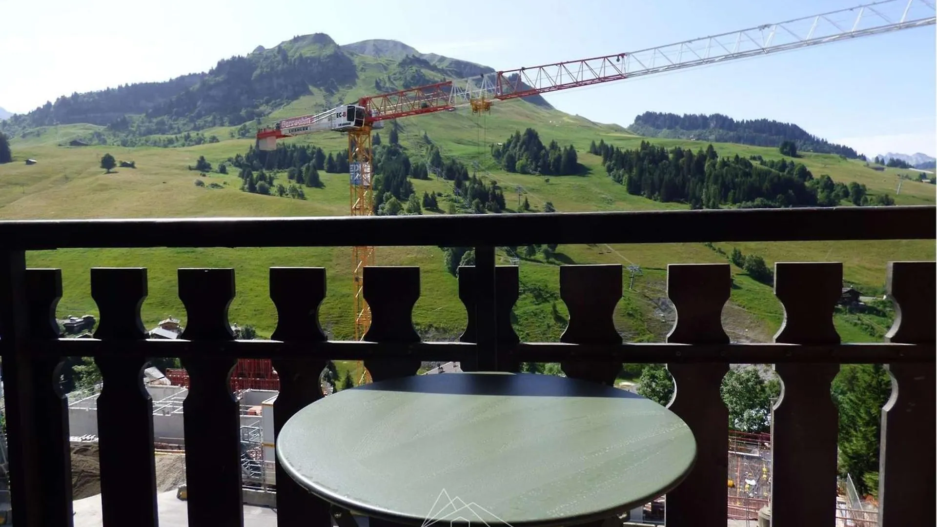Appartement Appart Renove 2* Pour 6 Pers. Avec 2 Salles D'Eau Et Balcon Sud - Fr-1-458-178 Le Chinaillon