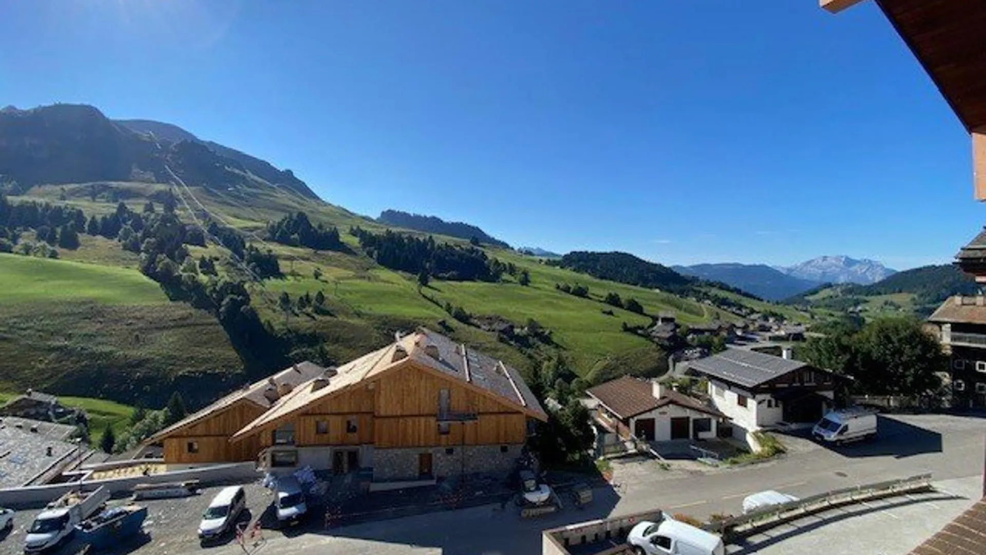 Appart Renove 2* Pour 6 Pers. Avec 2 Salles D'Eau Et Balcon Sud - Fr-1-458-178 Le Chinaillon 0*,  France